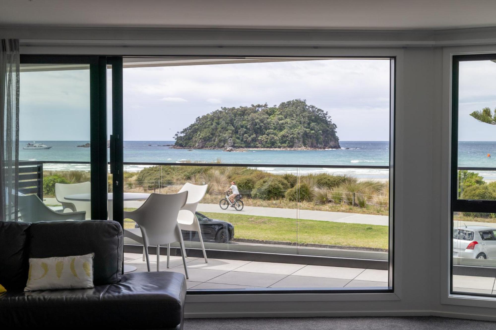 Belle Mer Beachfront Apartments - Self Serviced Маунт-Маунгани Экстерьер фото