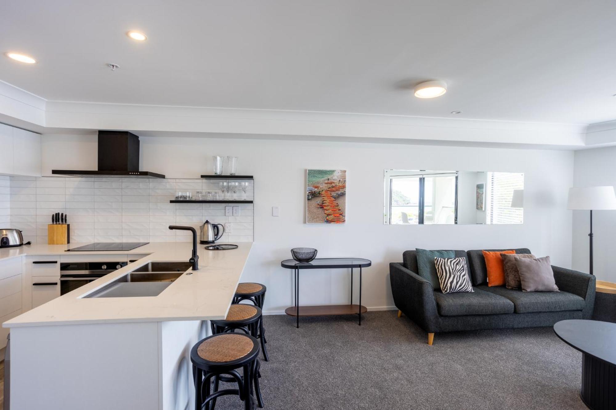 Belle Mer Beachfront Apartments - Self Serviced Маунт-Маунгани Экстерьер фото